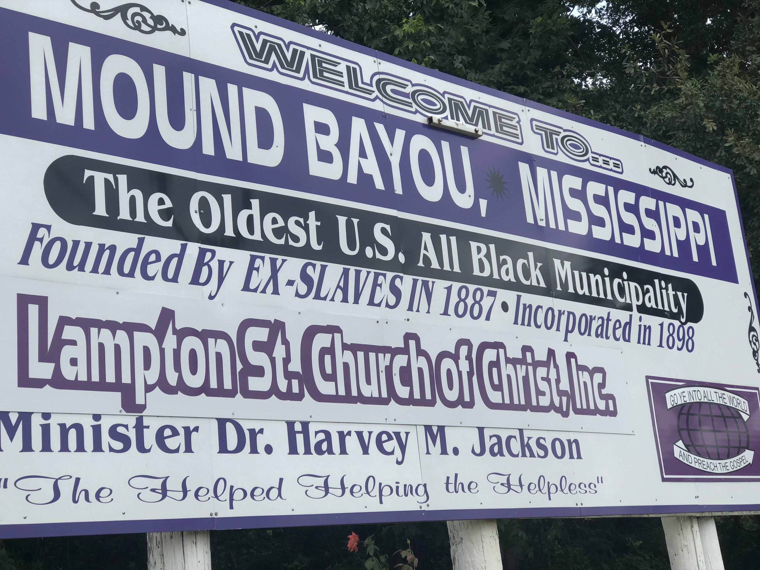 The Mound Bayou welcome sign chronicles the small municipality’s history and its founding by freed slaves. Ann Marie Cunningham/MCIR